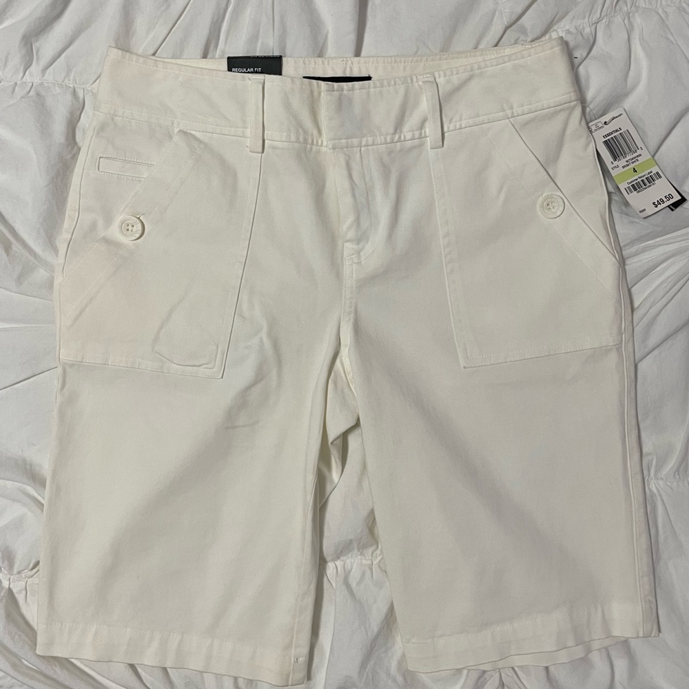 NWT Ivory above the knee length INC shorts.